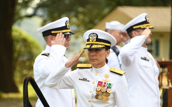 NAVFAC ATLANTIC HOLDS CHANGE OF COMMAND