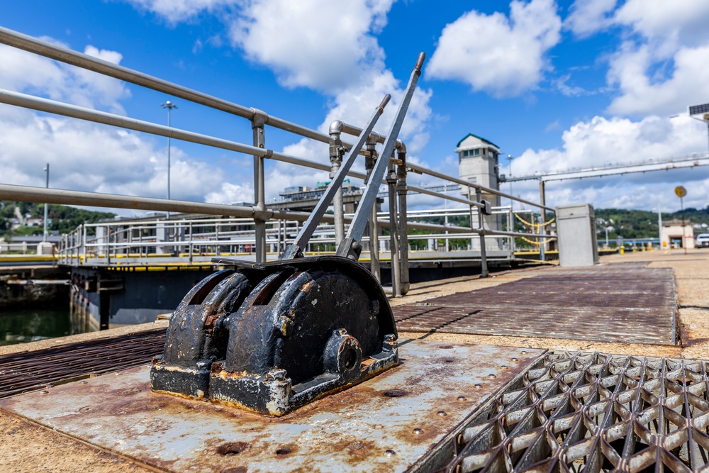 From antiquated to advanced: Army Corps navigates the future by modernizing locks across Ohio River Basin