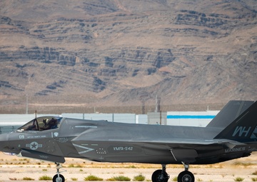 Red Flag-Nellis 24-3 Taxis and Take offs