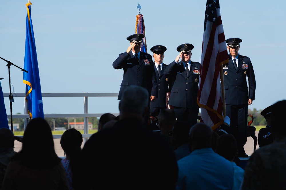 6th ARW welcomes new commander