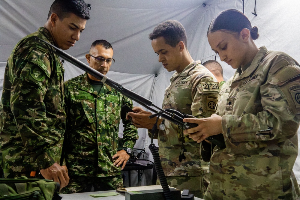 Bridging Nations: Gordillo's role enhances US-Colombian military interoperability