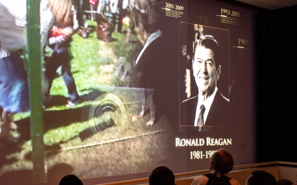 USS Ronald Reagan (CVN 76) Sailors visit the Ronald Reagan Presidential Library