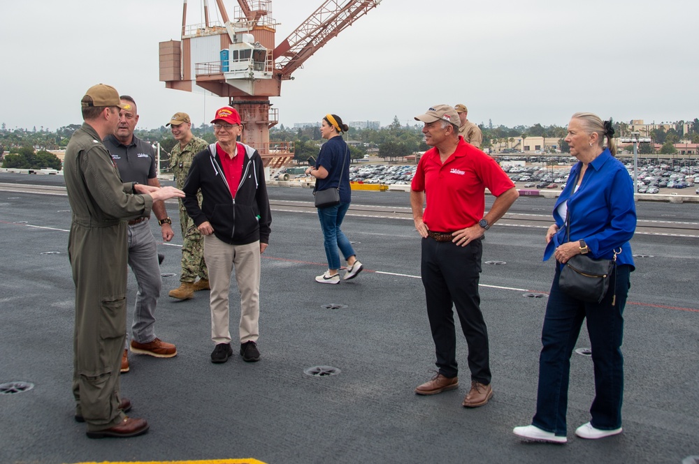 USS Ronald Reagan (CVN 76) hosts members of the USS Midway museum