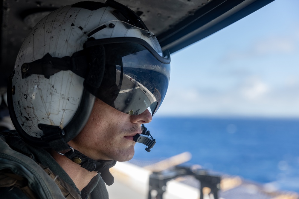 VMM 262 supports helicopter raid on Ie Shima