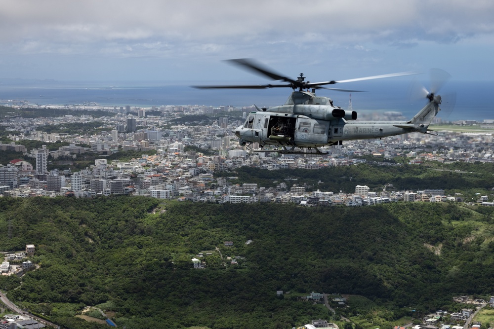 VMM 262 supports helicopter raid on Ie Shima