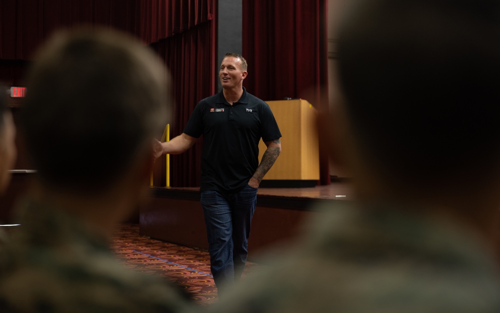 MOH Recipient Dakota Meyer Visits MCBH and 3d LCT Scouts
