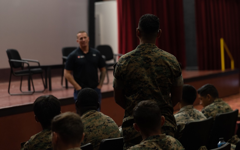 MOH Recipient Dakota Meyer Visits MCBH and 3d LCT Scouts