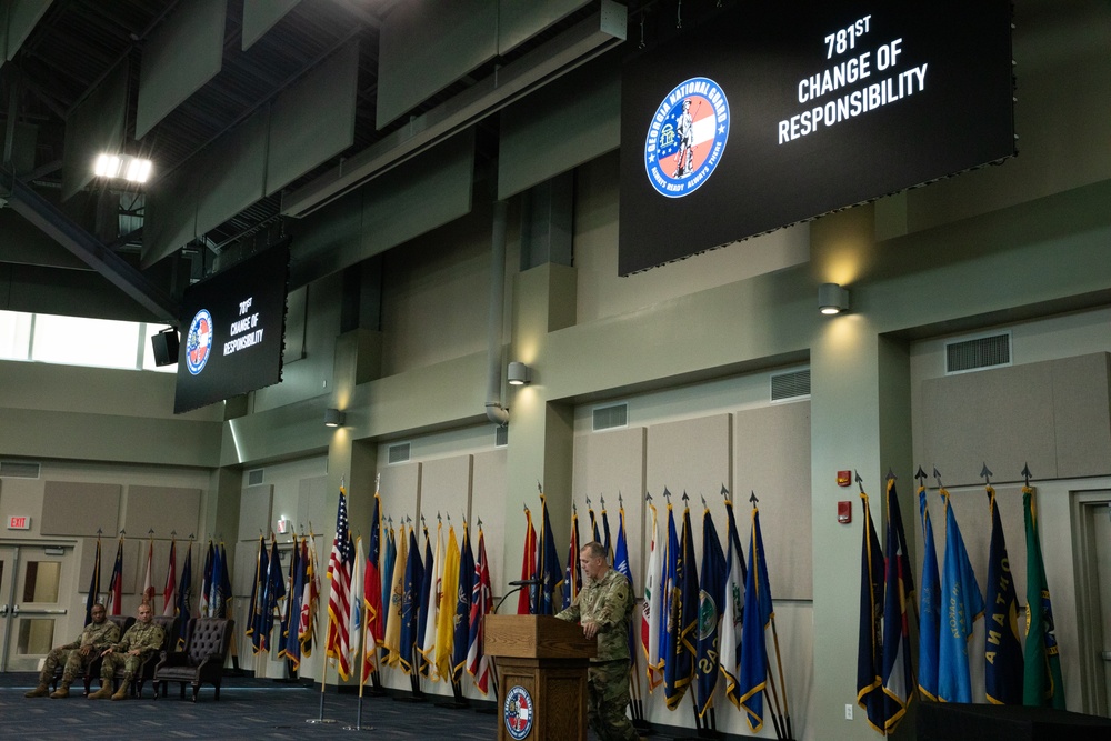 Command Sgt. Maj. Kevin McMakin Gives Retirement Speech