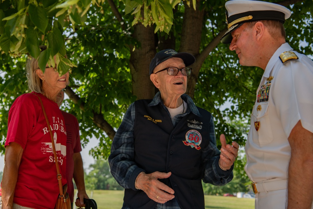 Admiral Munsch, USS North Dakota Commemorate the 80th Anniversary of the loss of USS Robalo