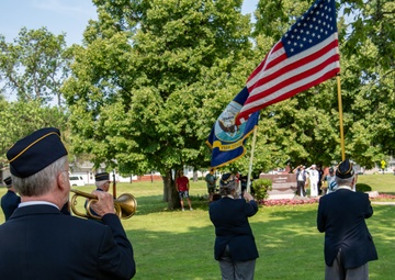 Admiral Munsch, USS North Dakota Commemorate the 80th Anniversary of the loss of USS Robalo