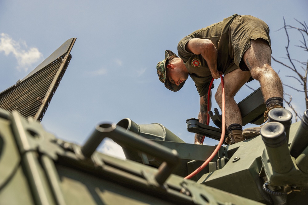 Dirty Jobs: 15th MEU Prepares Gear for Agricultural Inspections