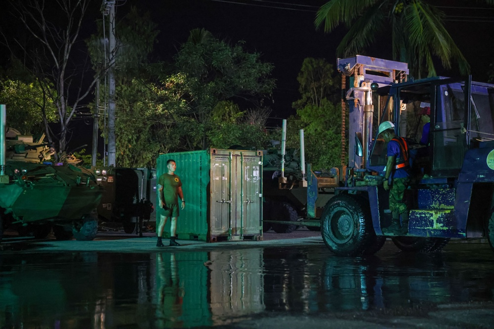 Dirty Jobs: 15th MEU Prepares Gear for Agricultural Inspections
