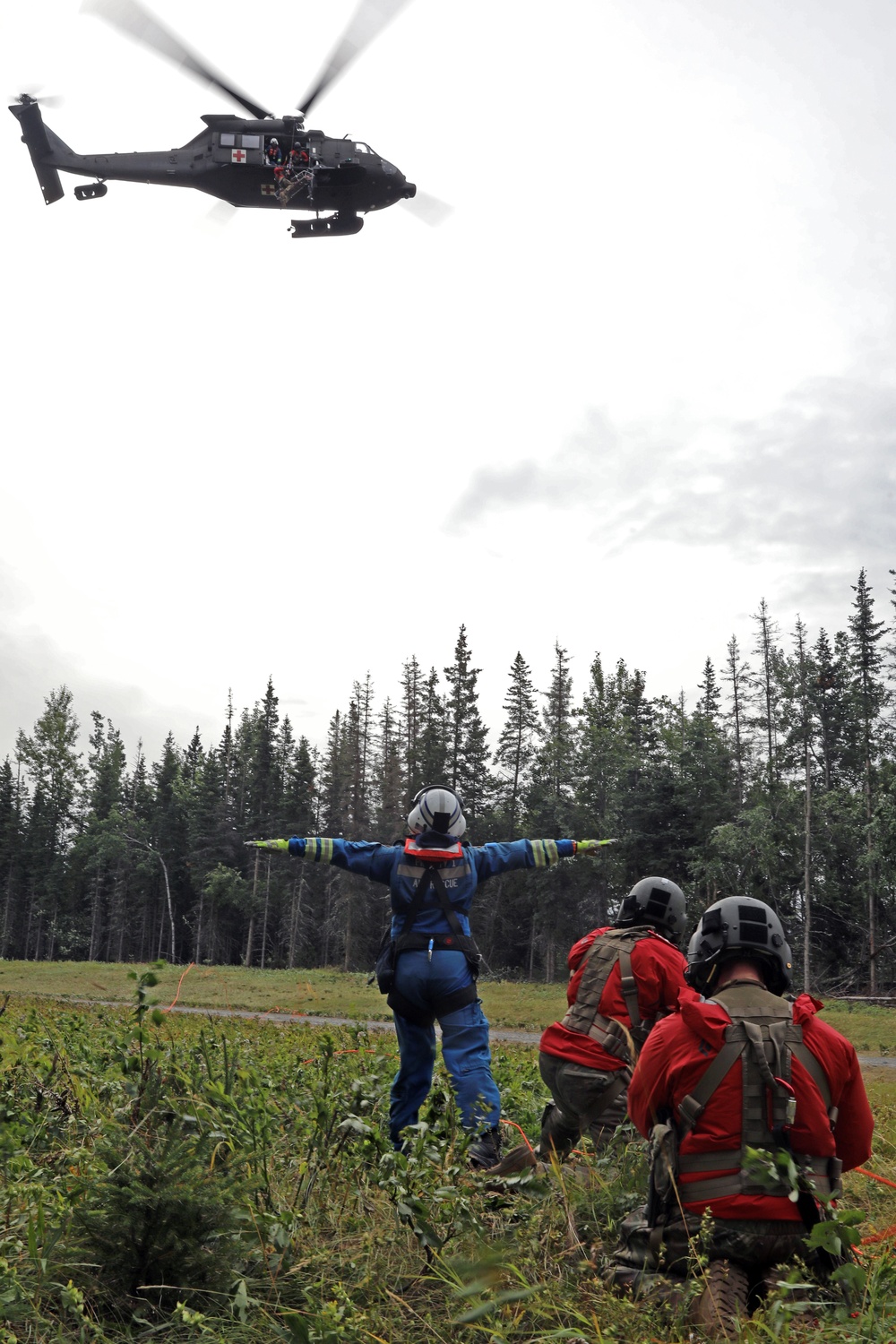 G Co., 21tth GSAB dynamic hoist training with Priority 1 Air Rescue