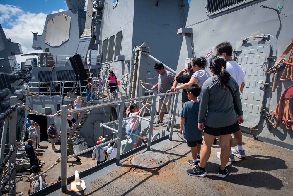 Arleigh Burke-Class Guided-Missile Destroyer USS Kidd (DDG 100) Hosts a Tour for the General Public During RIMPAC 2024