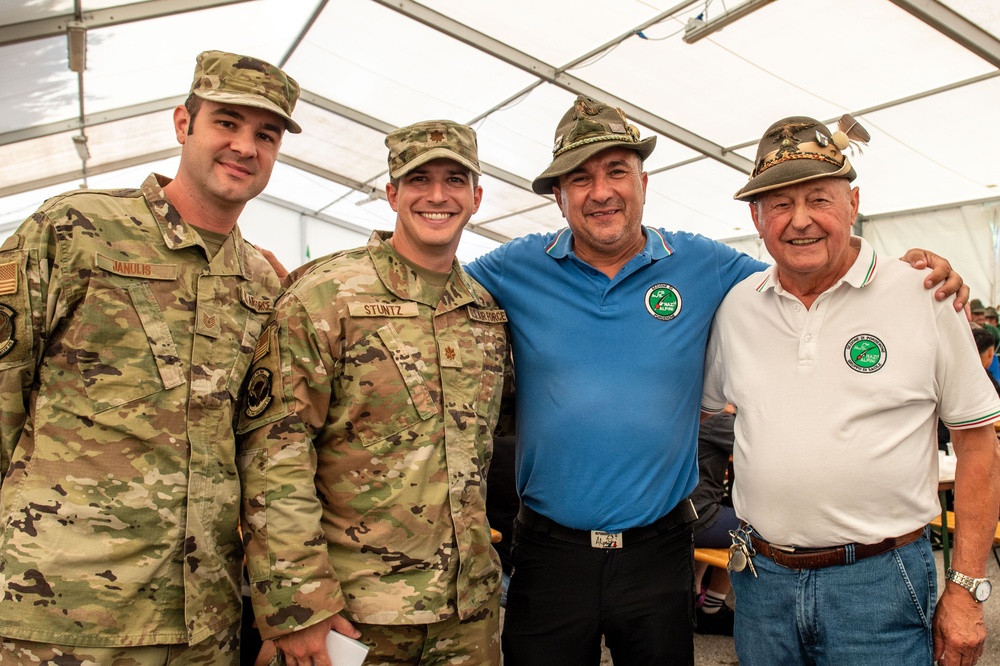 Aviano AB renders honors at Alpini Festival 2024