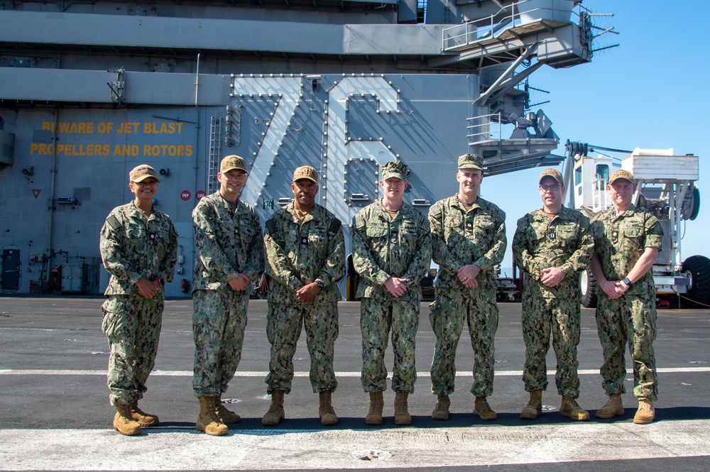 USS Ronald Reagan (CVN 76) hosts a tour for Reserve Commander 3rd Fleet Logistics Response Cell