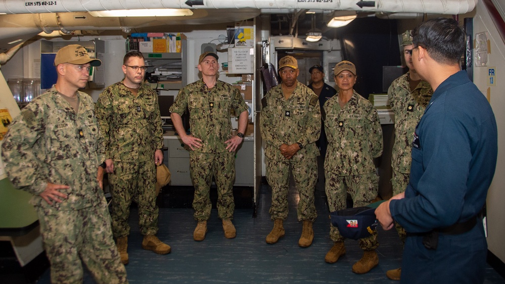 USS Ronald Reagan (CVN 76) hosts a tour for Reserve Commander 3rd Fleet Logistics Response Cell