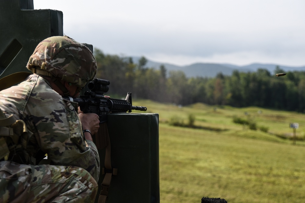 National Guard Best Warrior competitors prepare for weapons qualification