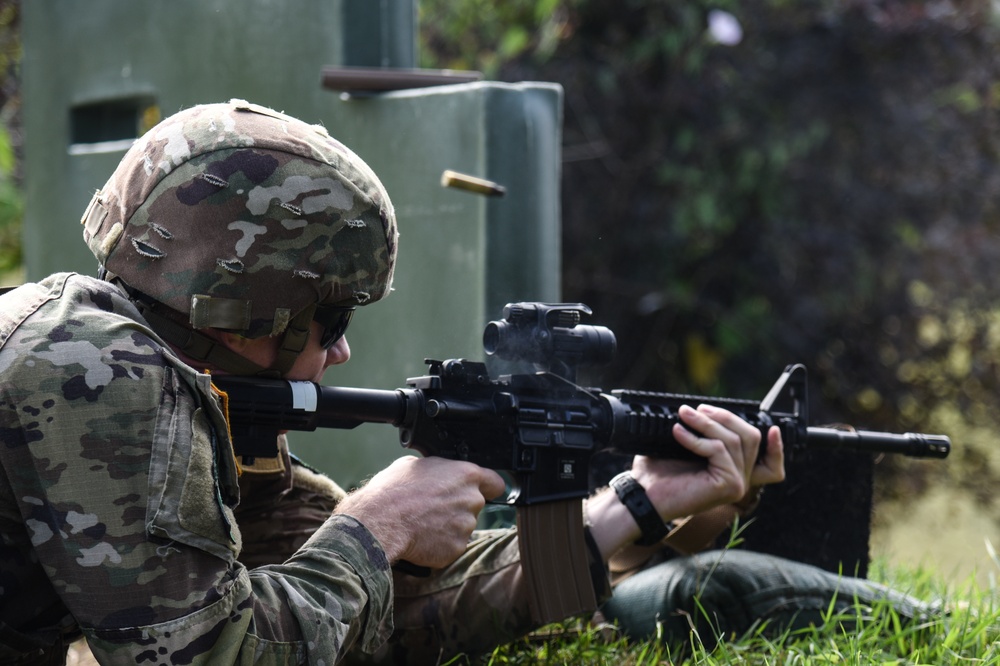 National Guard Best Warrior competitors prepare for weapons qualification