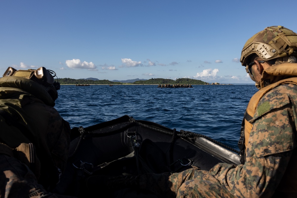 BLT 1/4 conducts boat raid exercise