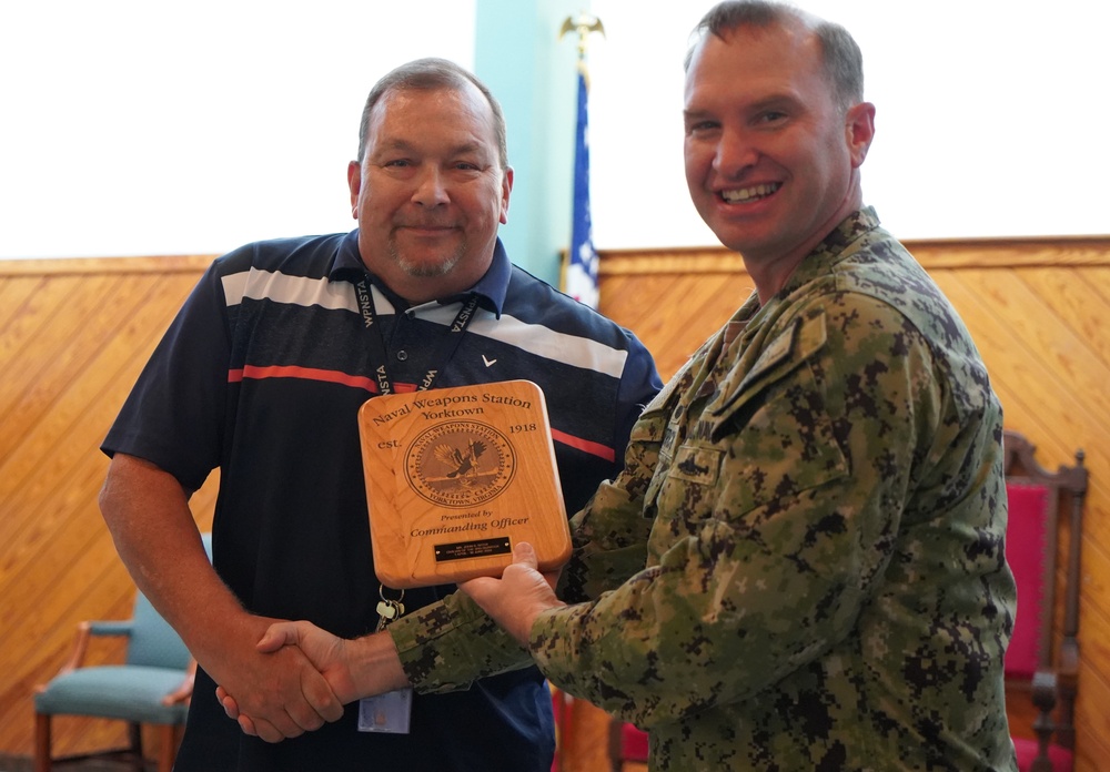 NWS Yorktown all-hands awards event