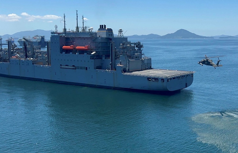 U.S. Army Assault Helicopters Conduct Deck Landings on USNS Sacagawea