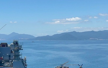 U.S. Army Assault Helicopters Conduct Deck Landings on USNS Sacagawea