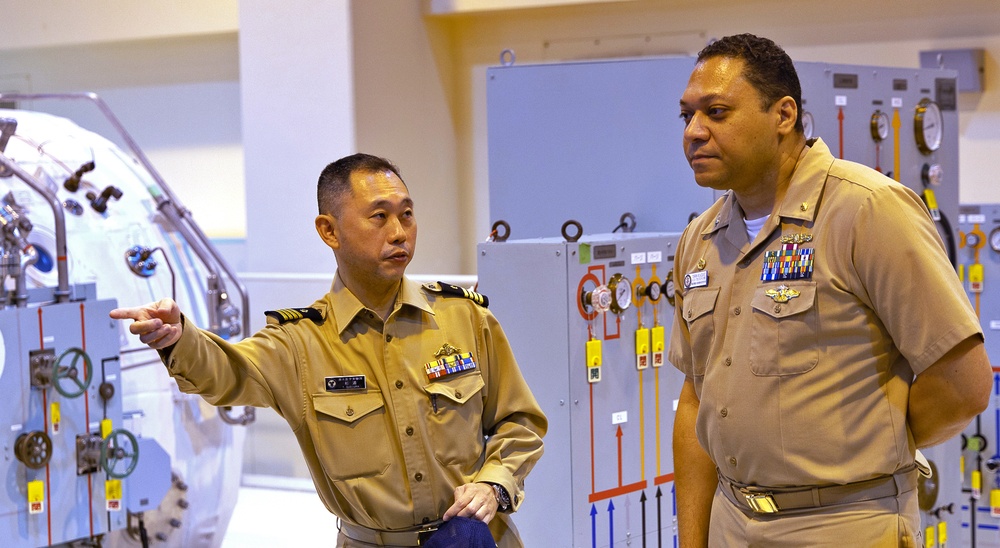 USNMRTC Yokosuka Visits JSDF Hospital Yokosuka and JMSDF Undersea Medical Center