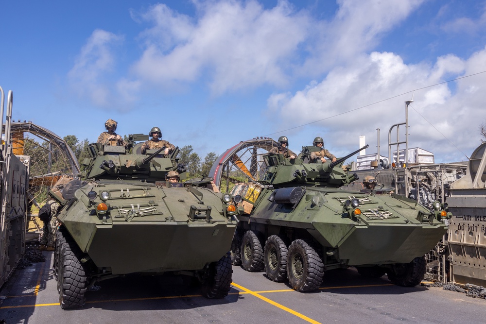 3d LAR reinforces during ground combat raid