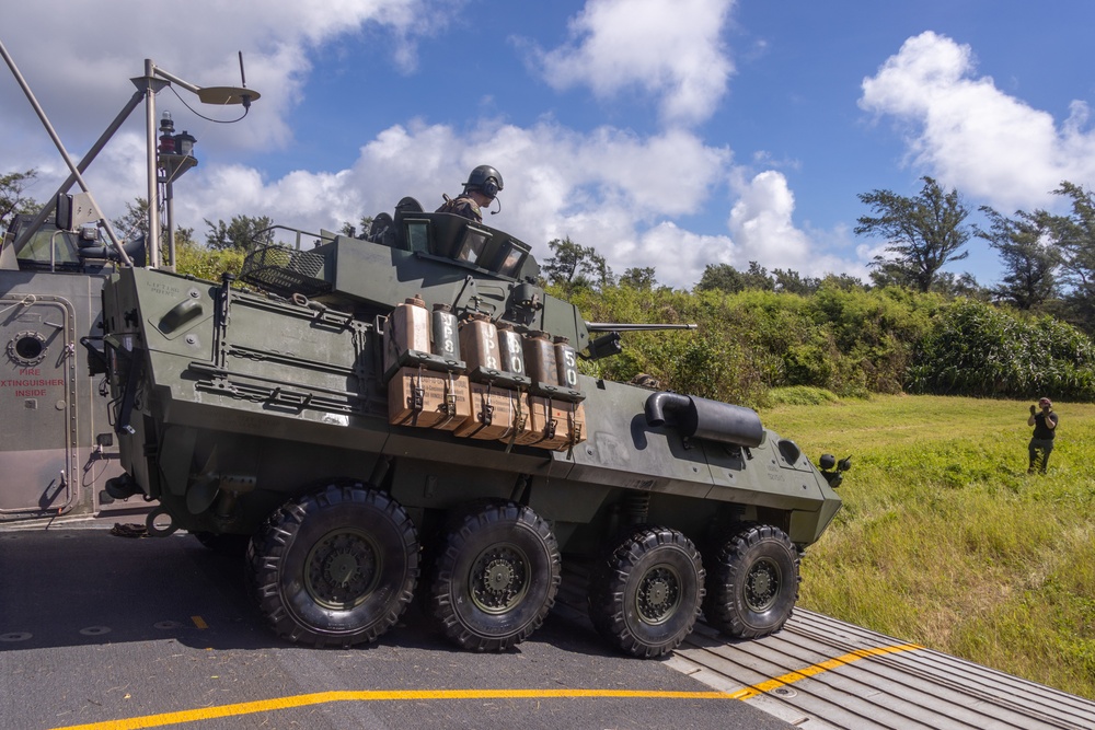 3d LAR reinforces during ground combat raid