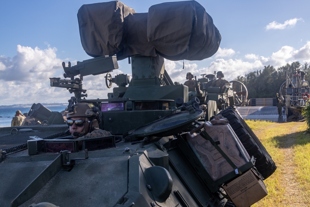 3d LAR reinforces during ground combat raid