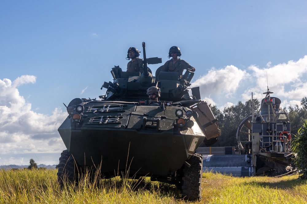 3d LAR reinforces during ground combat raid