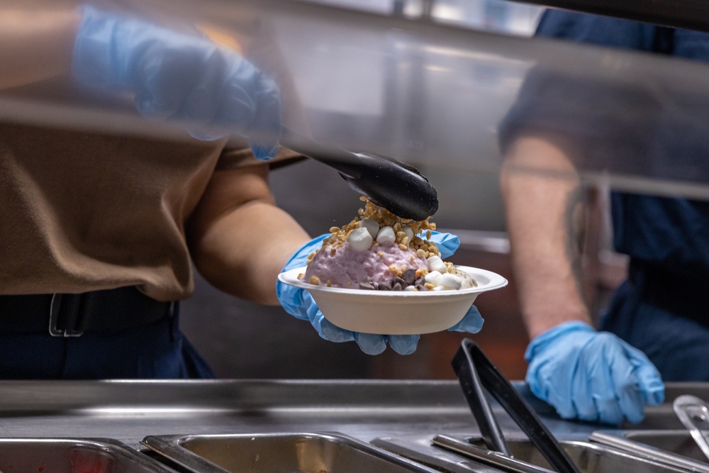 Ice Cream Social aboard USS Green Bay (LPD 20)