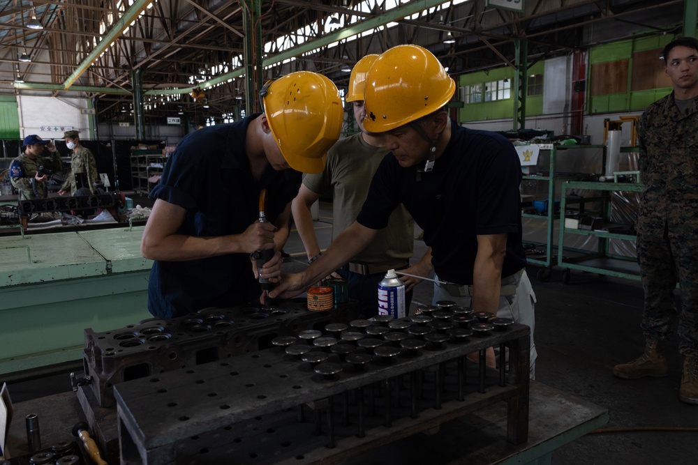 RD24| Marines, JGDSF Bilateral supply and maintenance procedures