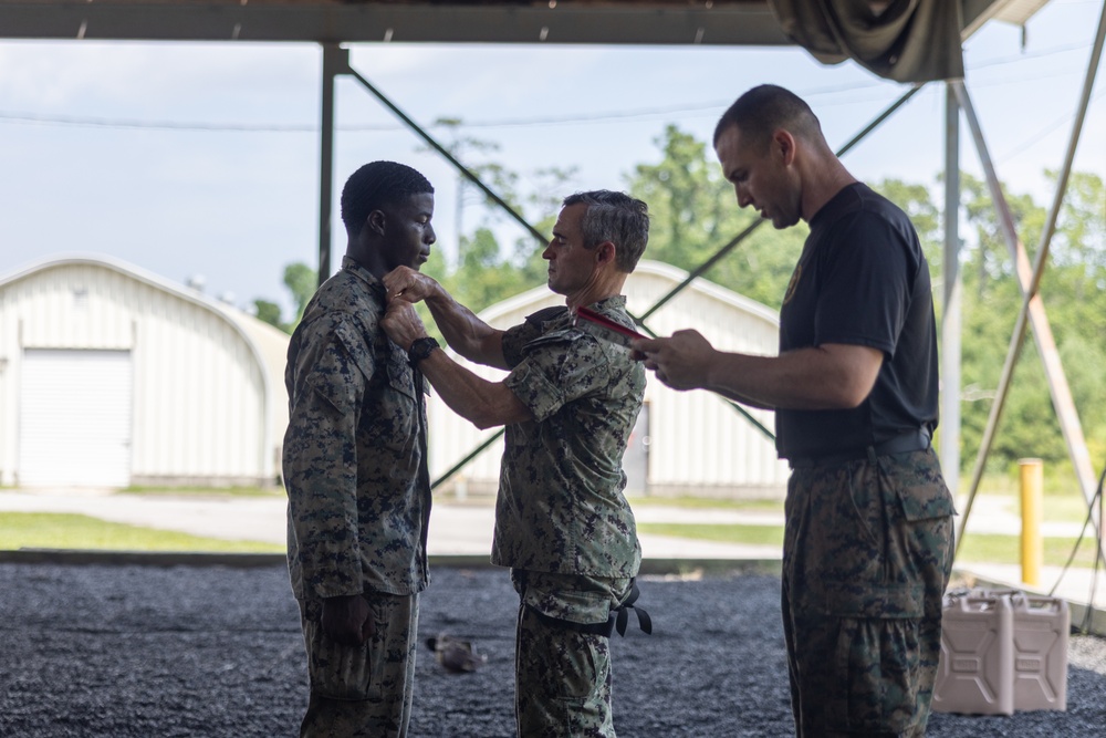 U.S. 2nd Fleet Commander Visits Expeditionary Operations Training Group