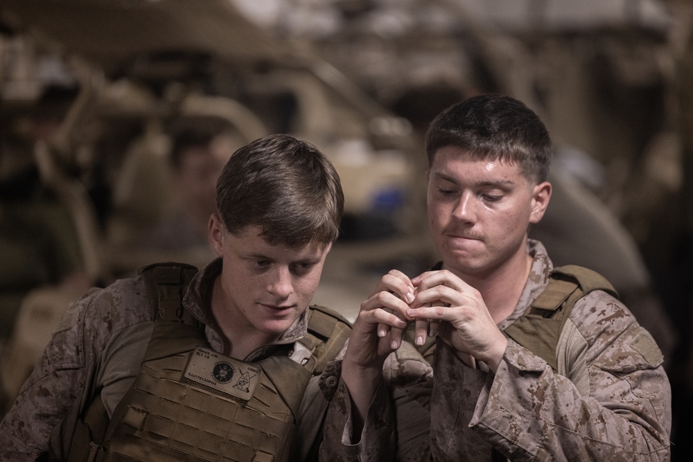 24th MEU (SOC) Marines Practice MCMAP on USS New York (LPD 21)