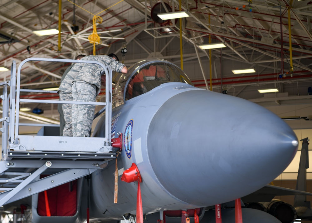 104th Fighter Wing hosts 103rd Composite Squadron Civil Air Patrol for base tour
