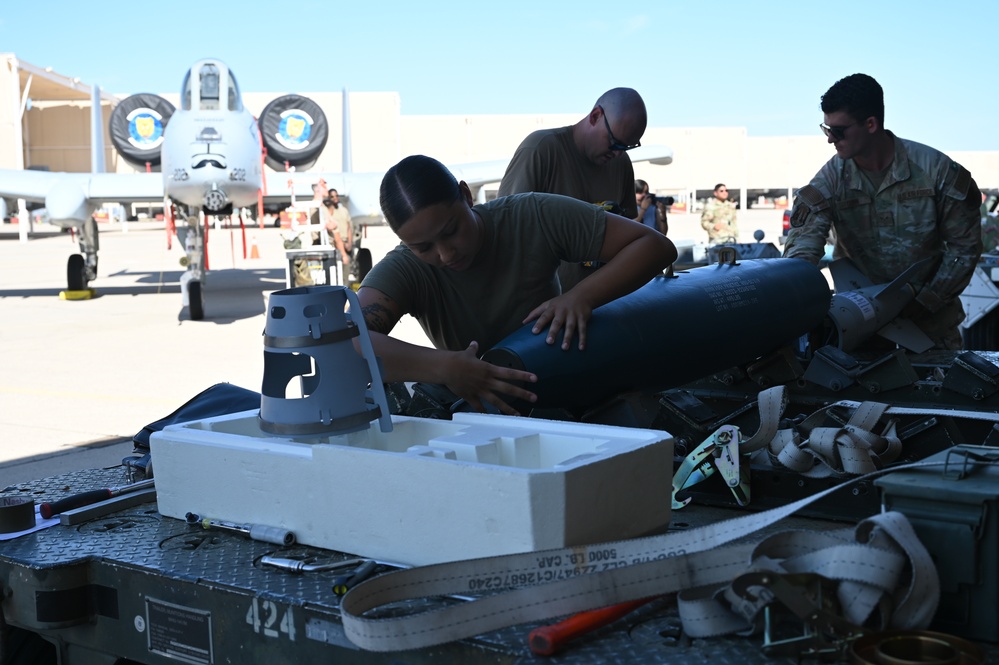 354th, 357th FGS load crew competition