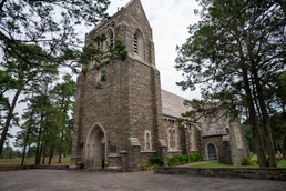 Cathedral of the Air celebrates aviation history with stained glass windows
