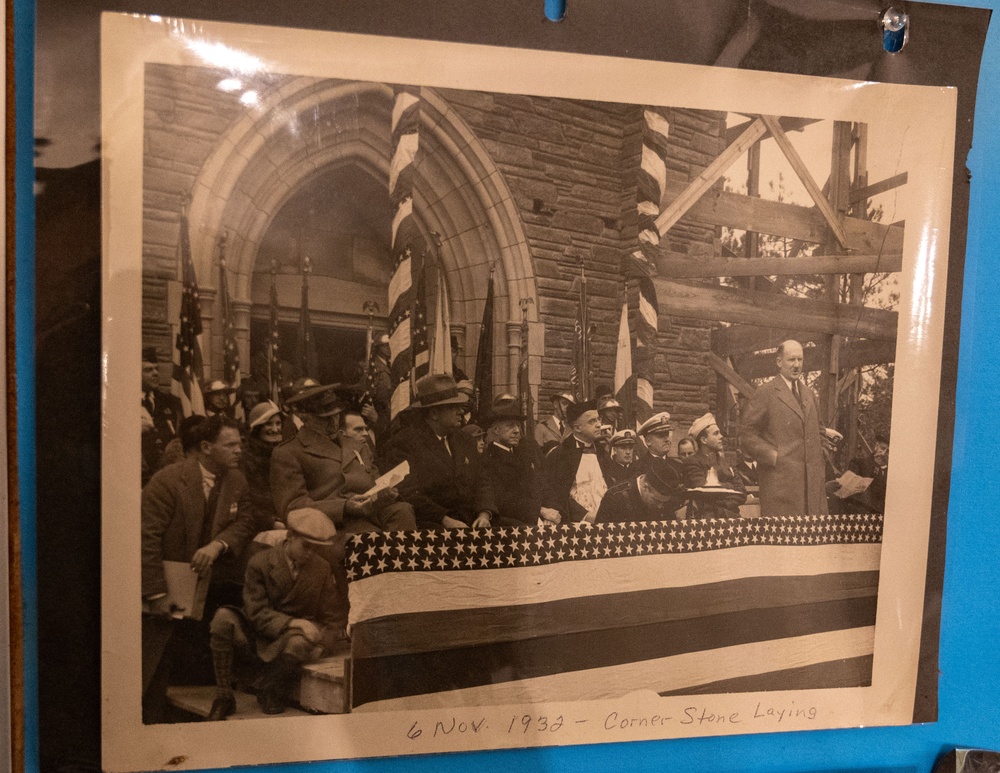 Cathedral of the Air celebrates aviation history with stained glass windows