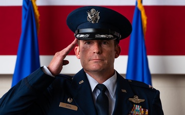 317th Airlift Wing welcomes new commander