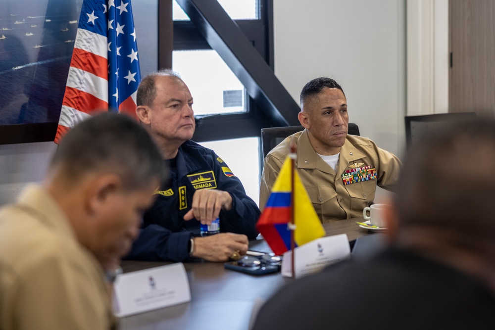 U.S. Marine Corps Forces, South deputy commander visits Colombian Naval Infantry leaders