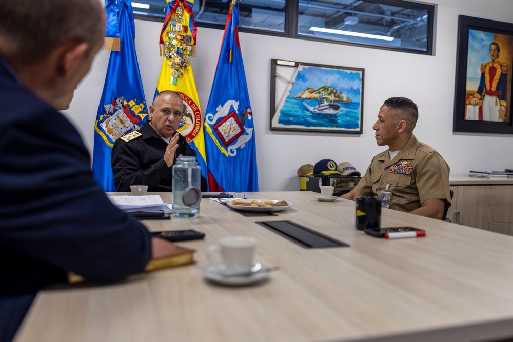 U.S. Marine Corps Forces, South deputy commander visits Colombian Naval Infantry leaders