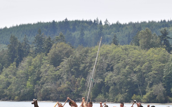 Sailors Assist in Port Gamble S'Klallam Tribe Canoe Landing