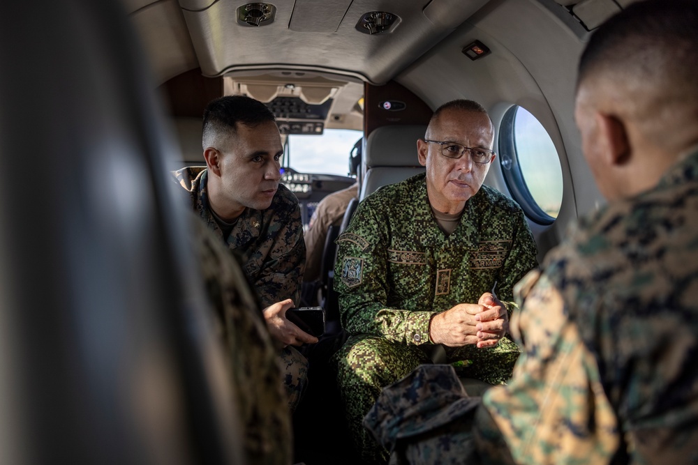 U.S. Marines with Littoral Craft Company Charlie complete the Colombian Fluvial Operations Course