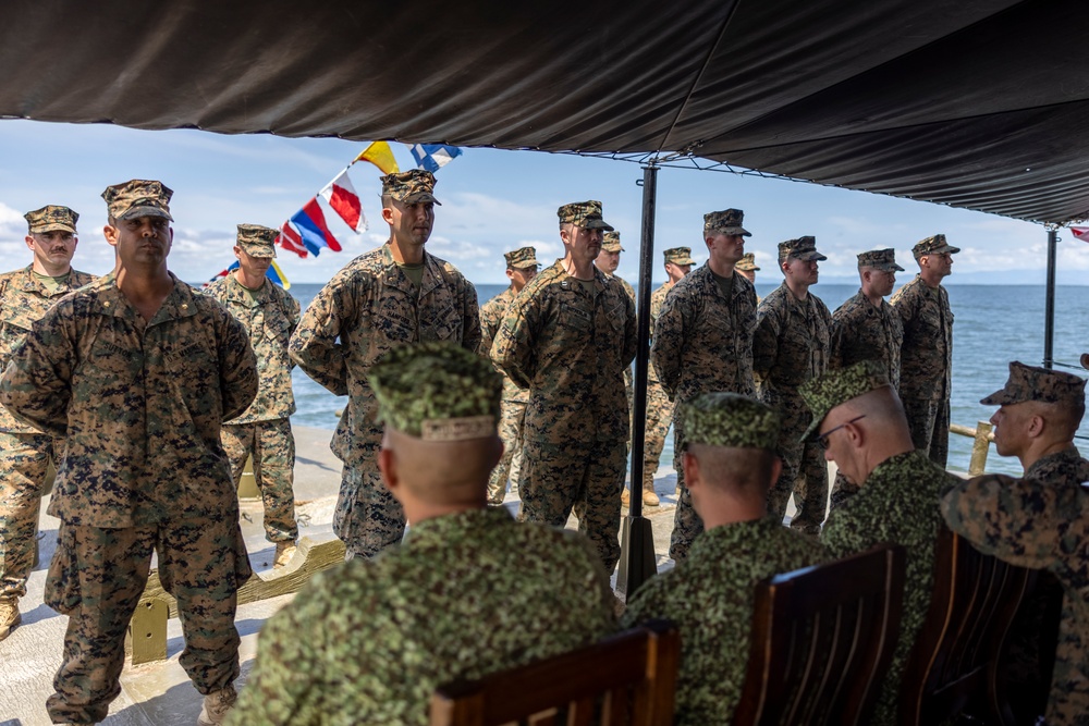 U.S. Marines with Littoral Craft Company Charlie complete the Colombian Fluvial Operations Course