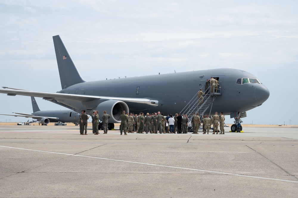 KC-46A Pegasus Delivery