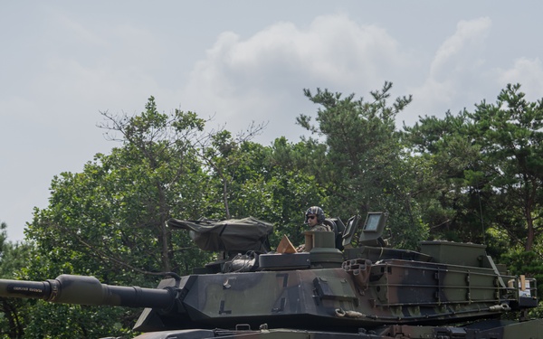 4-70AR M1 Abrams conduct zero range during Pacific Fortitude