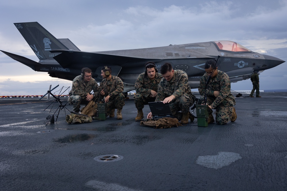 31st MEU Radio checks aboard the USS America