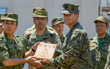 RD 24 | 3rd MEB FECC presents gift to 2nd Artillery Brigade, JGSDF